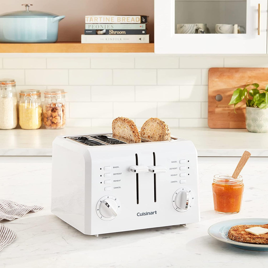 4-Slice Compact Plastic Toaster, White U710