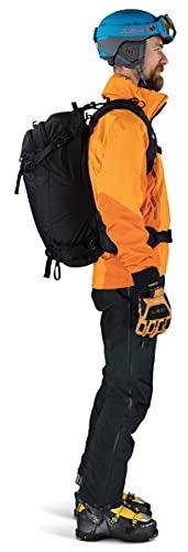 Men's Ski and Snowboard Backpack O20275