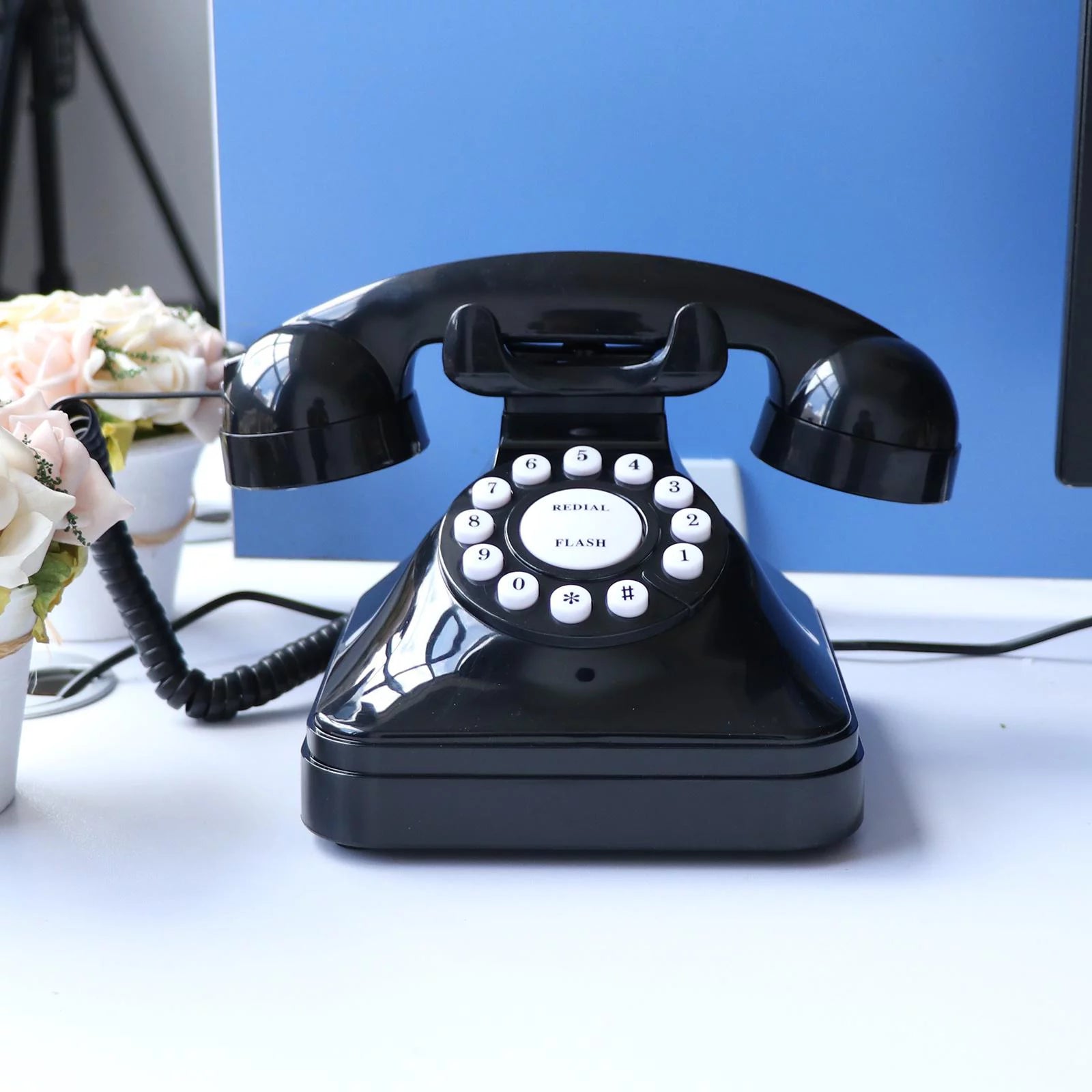 Corded Desk Phone with Button Dialing F725