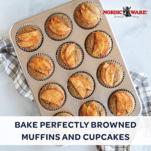 12 Cavity Muffin Pan with High-Domed Lid L526465