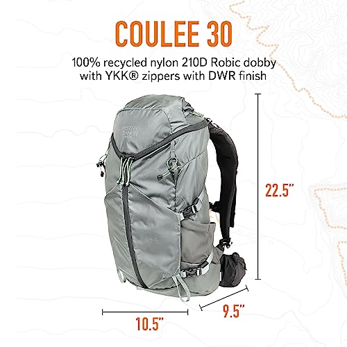Lightweight 30L Hiking Daypack L181148