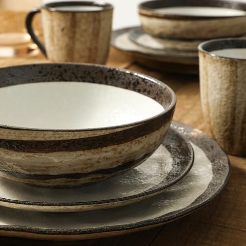 Porcelain 16-Piece Round Dinnerware Set, Beige C90192