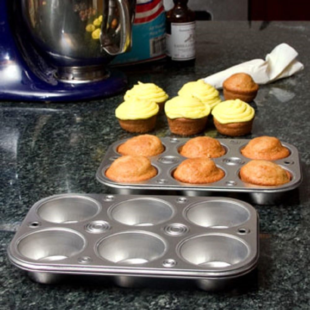 6 Cup Muffin Pan C140