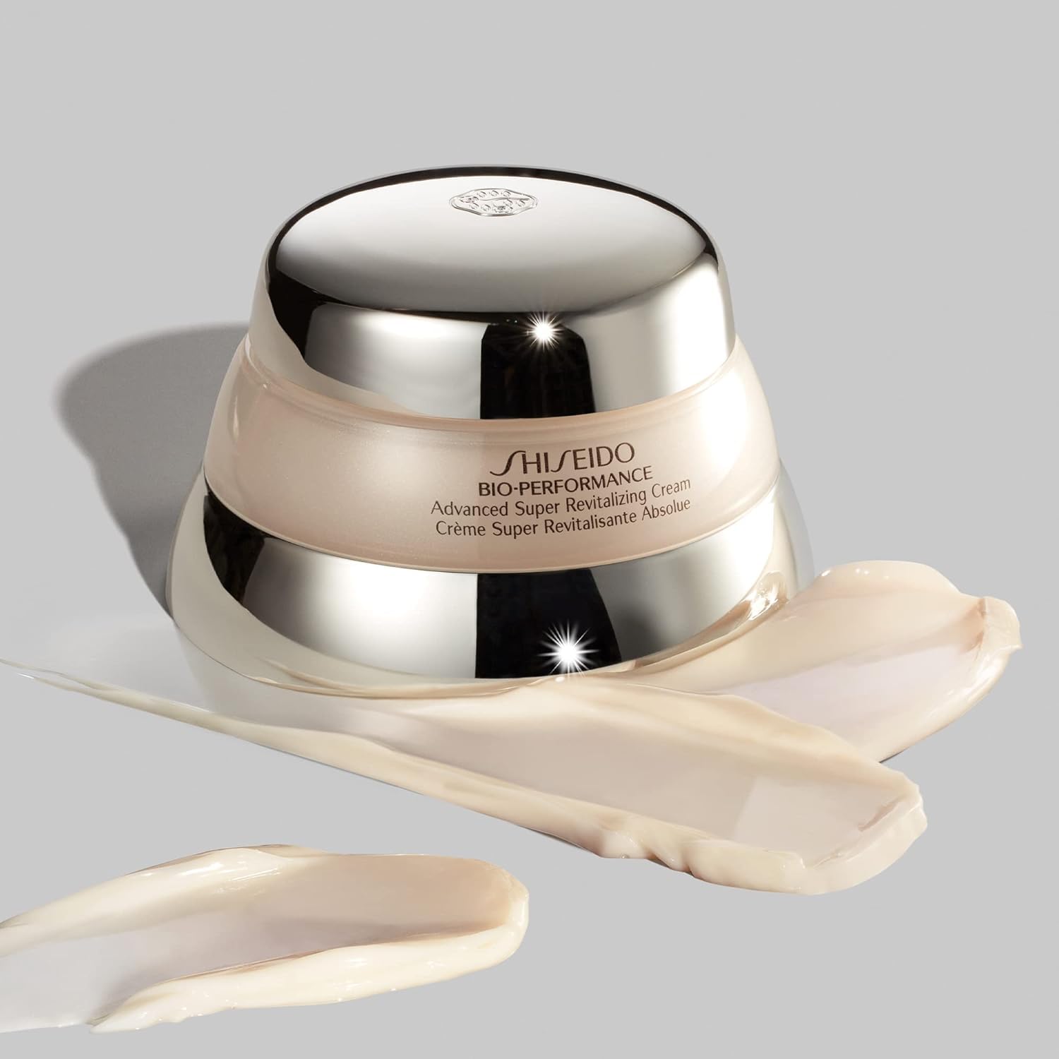 Anti-Aging Moisturizer with Long-Lasting Hydration B10277
