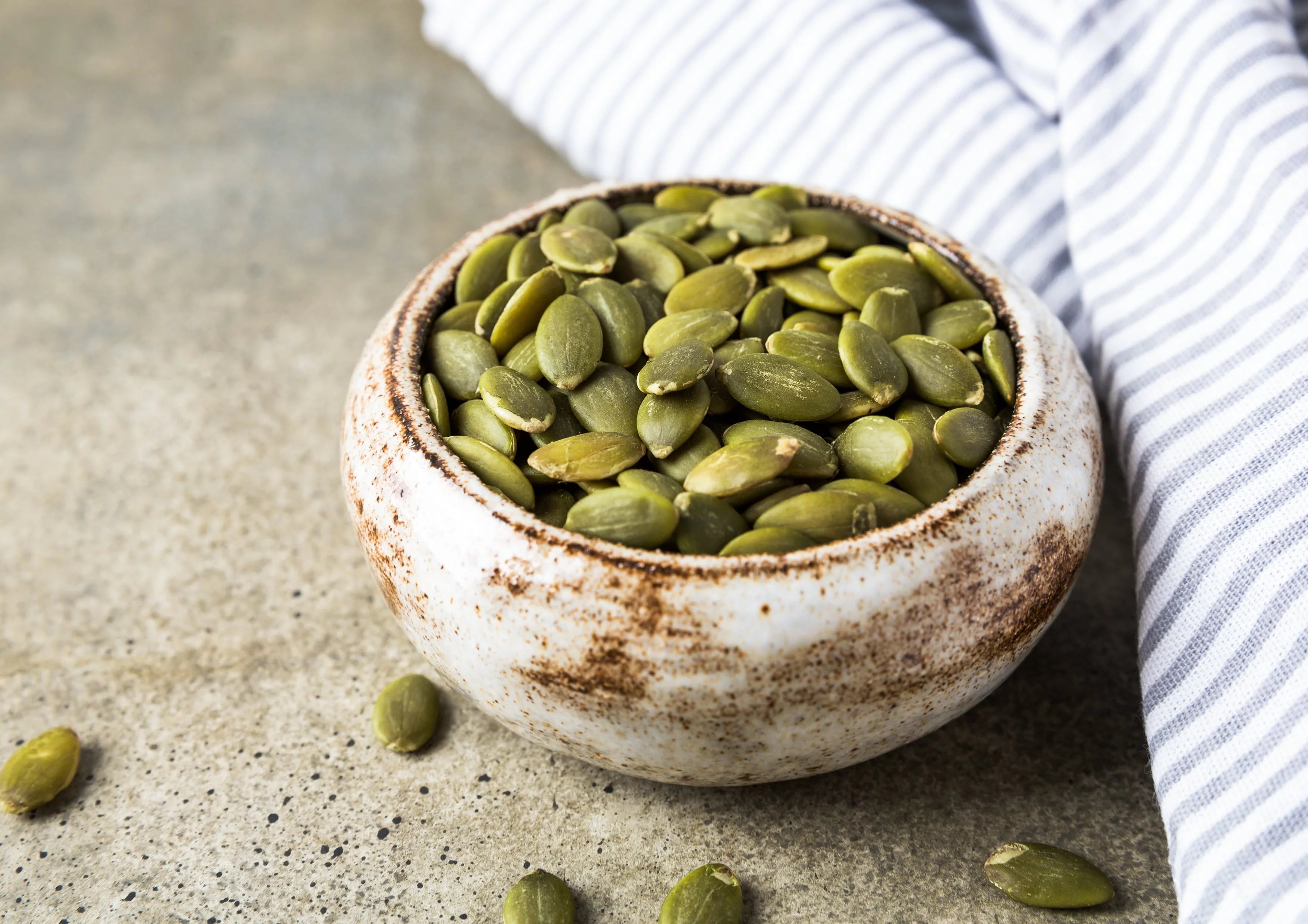 Raw Pepitas Pumpkin Seeds, Non-GMO, 2 Pounds E241590