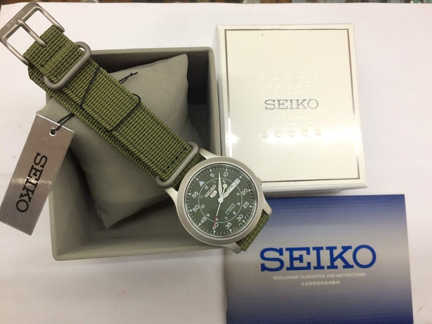Men's Automatic Stainless Steel Watch with Green Canvas W142