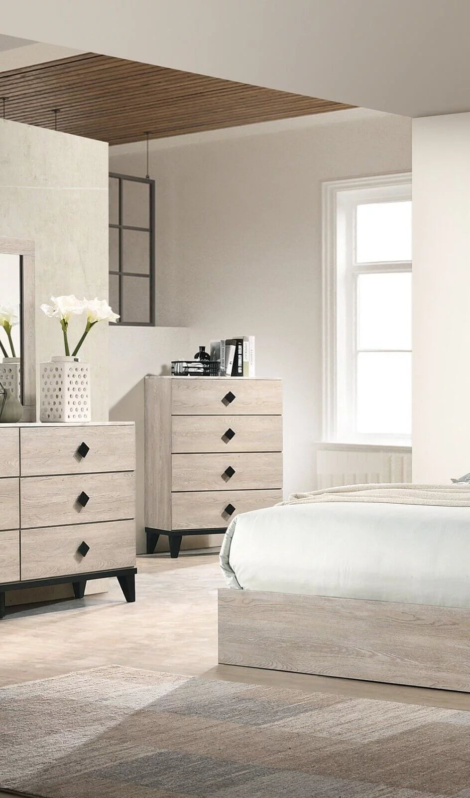 Cream Color Dresser Mirror with Nightstands and Chest Bedroom Set N23014