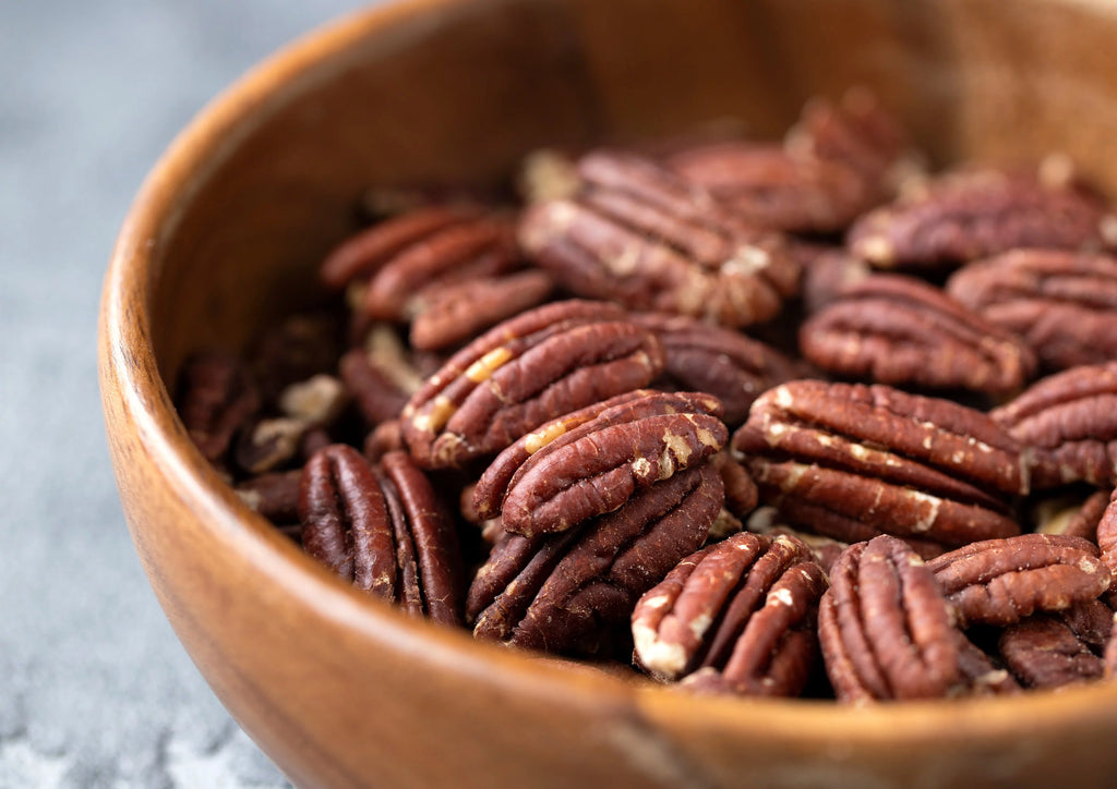 Roasted Pecan Halves with Himalayan Salt, 1 Pound S6673