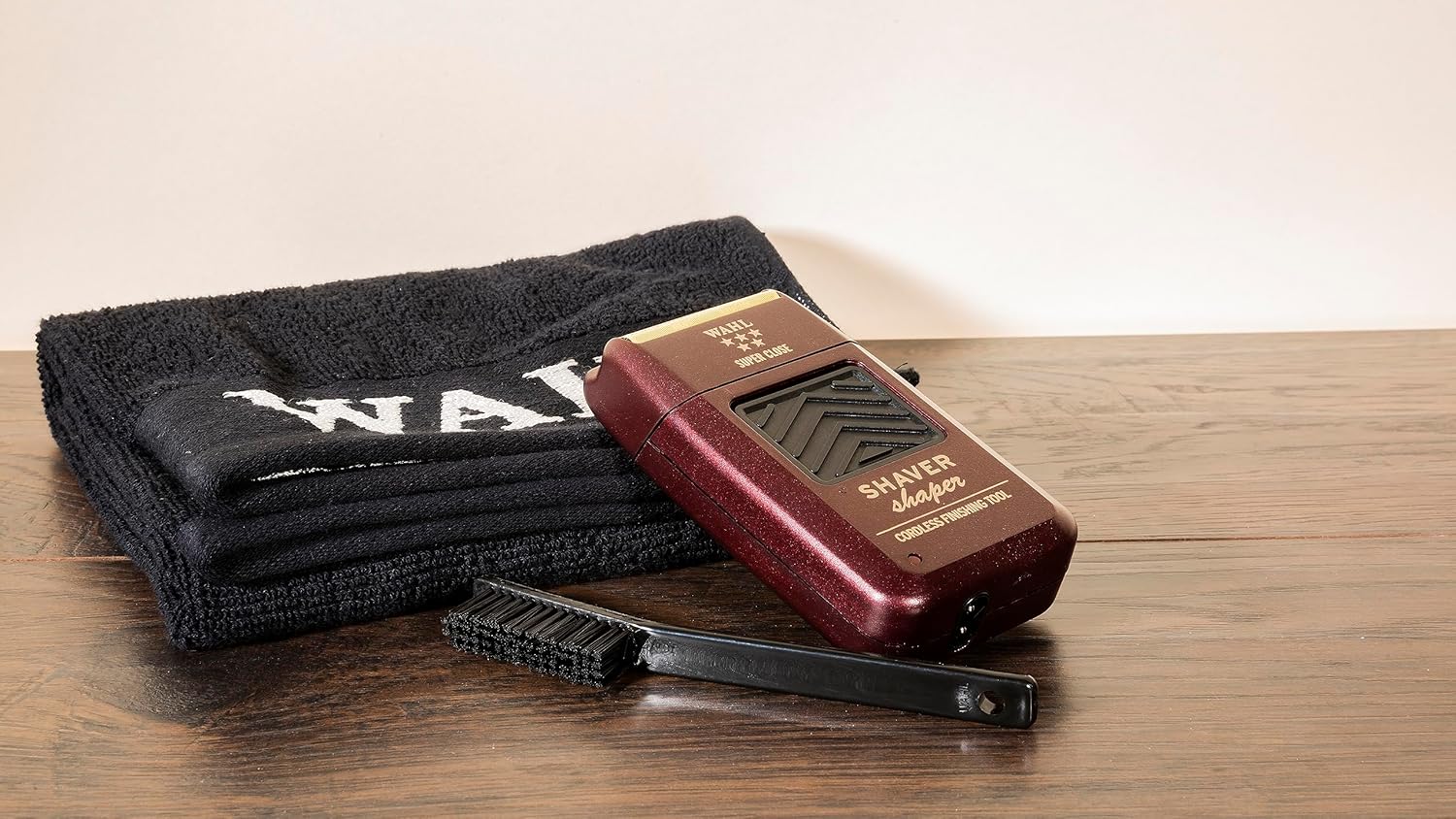 Rechargeable Cord/Cordless Finishing Shaver Set, 60 Minutes Runtime J8146